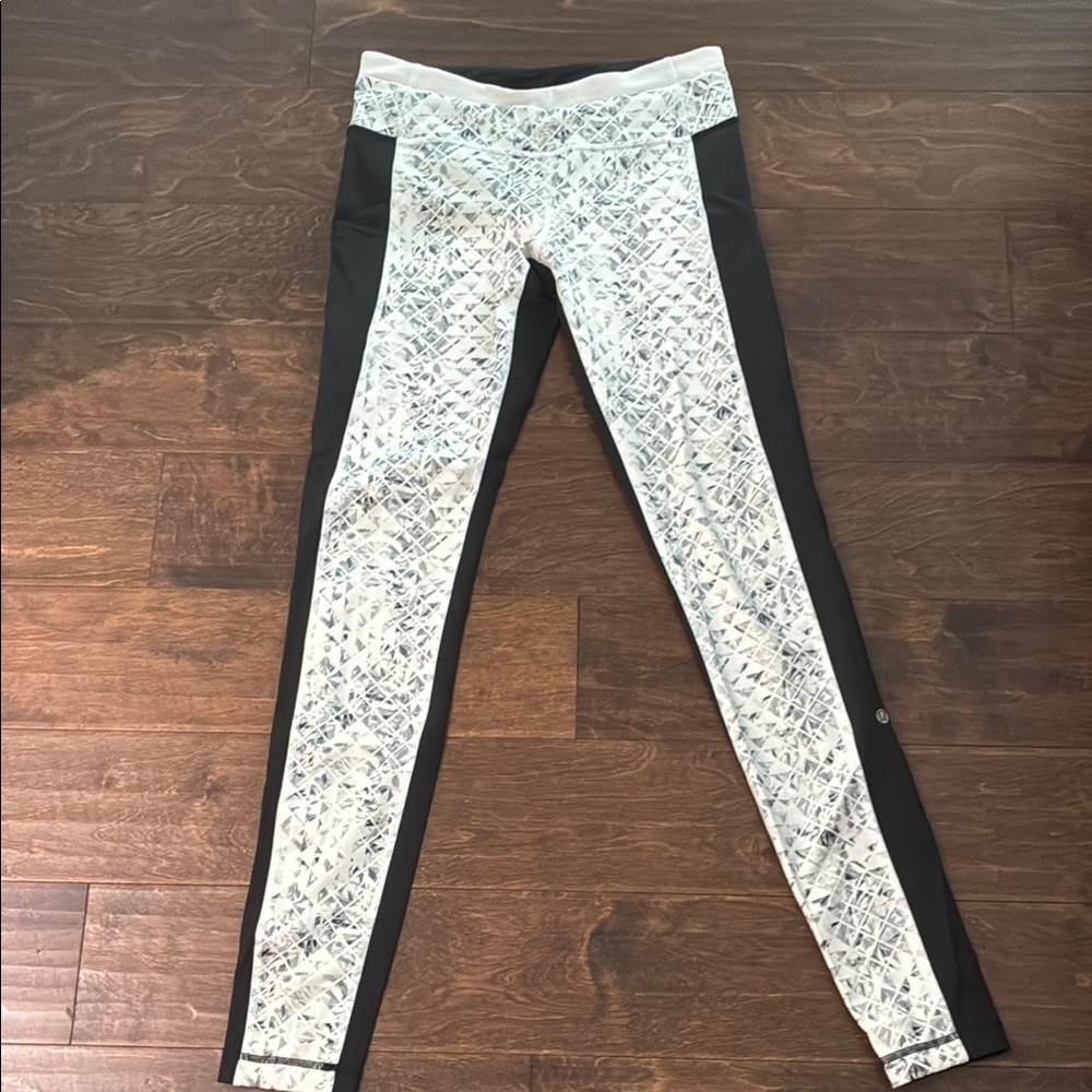 lululemon athletica Black and White Patterned Leggings